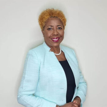 ParlAmericas › alvina-reynolds