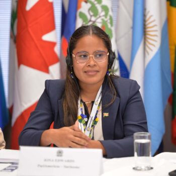 ParlAmericas › lona-edwards